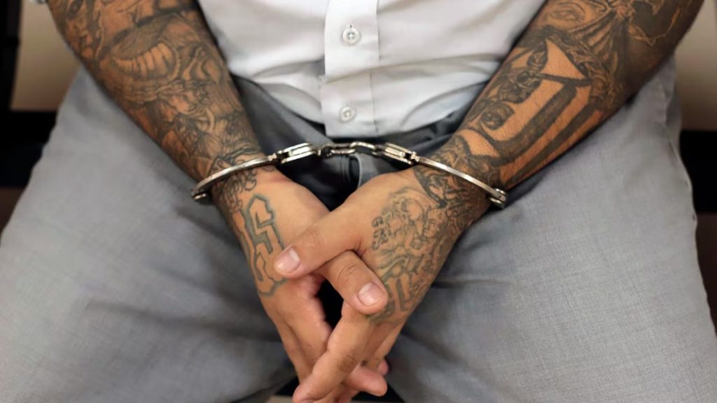 Pandillero de la MS-13 en El Salvador