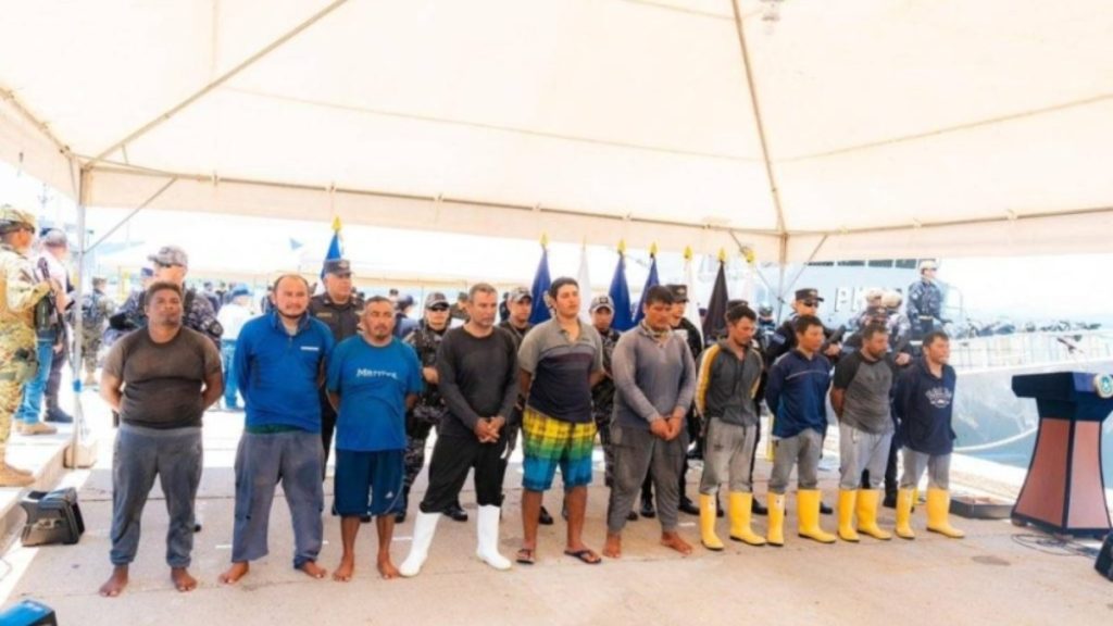 Capturan a 113 extranjeros por narcotráfico en El Salvador