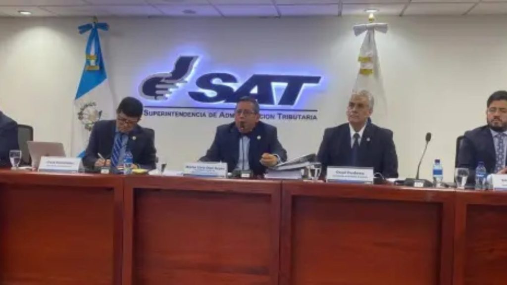 SAT revela estructura de corrupción en tres grupos empresariales (1)
