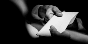 La Generacion Desilusionada Corrupcion Abstencion y la Desconfianza Electoral
