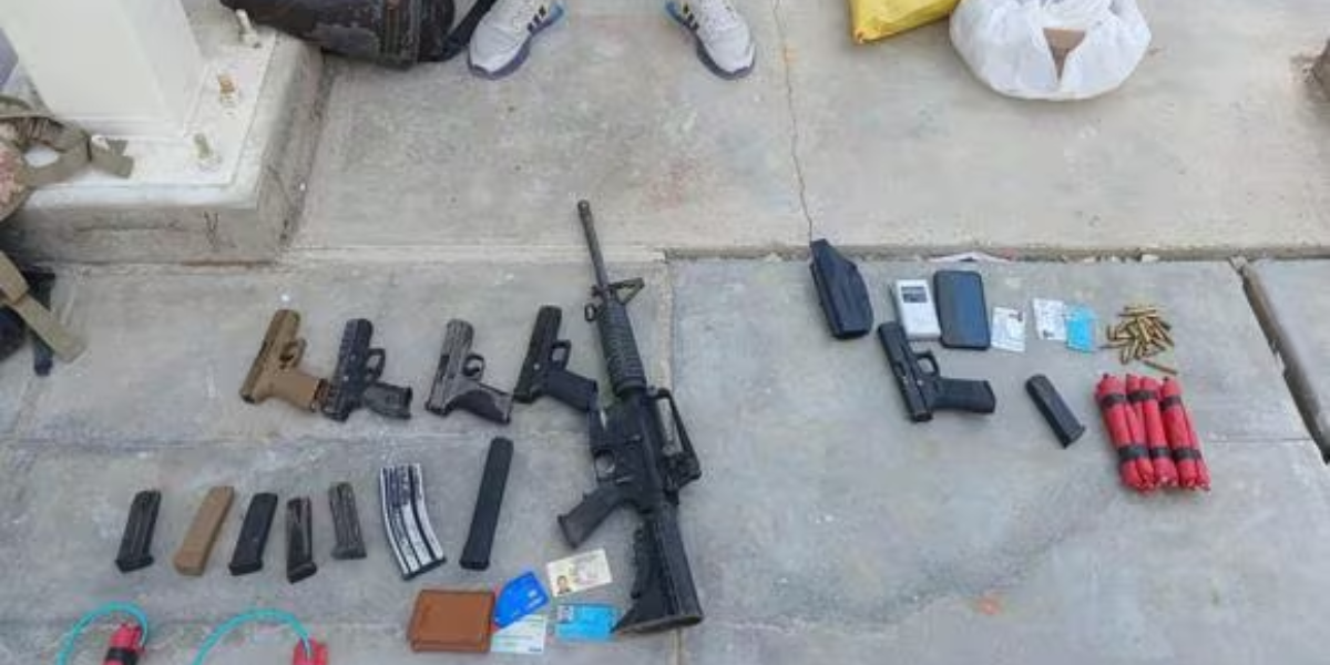 Intervienen a 40 personas acusadas de ser miembros de la banda “Los Parqueros del Gordo Jhon”