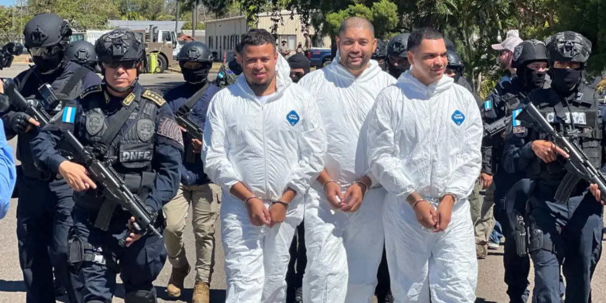Extraditan a tres hondureños acusados de narcotráfico en San Francisco, California
