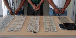 Condenan a tres nicaragüenses por lavado de más de 22 mil dólares
